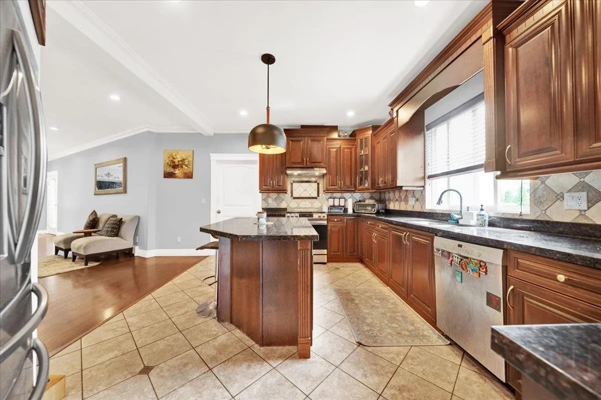 6358 167b Street, Surrey, BC V3S 1X3 — image 13