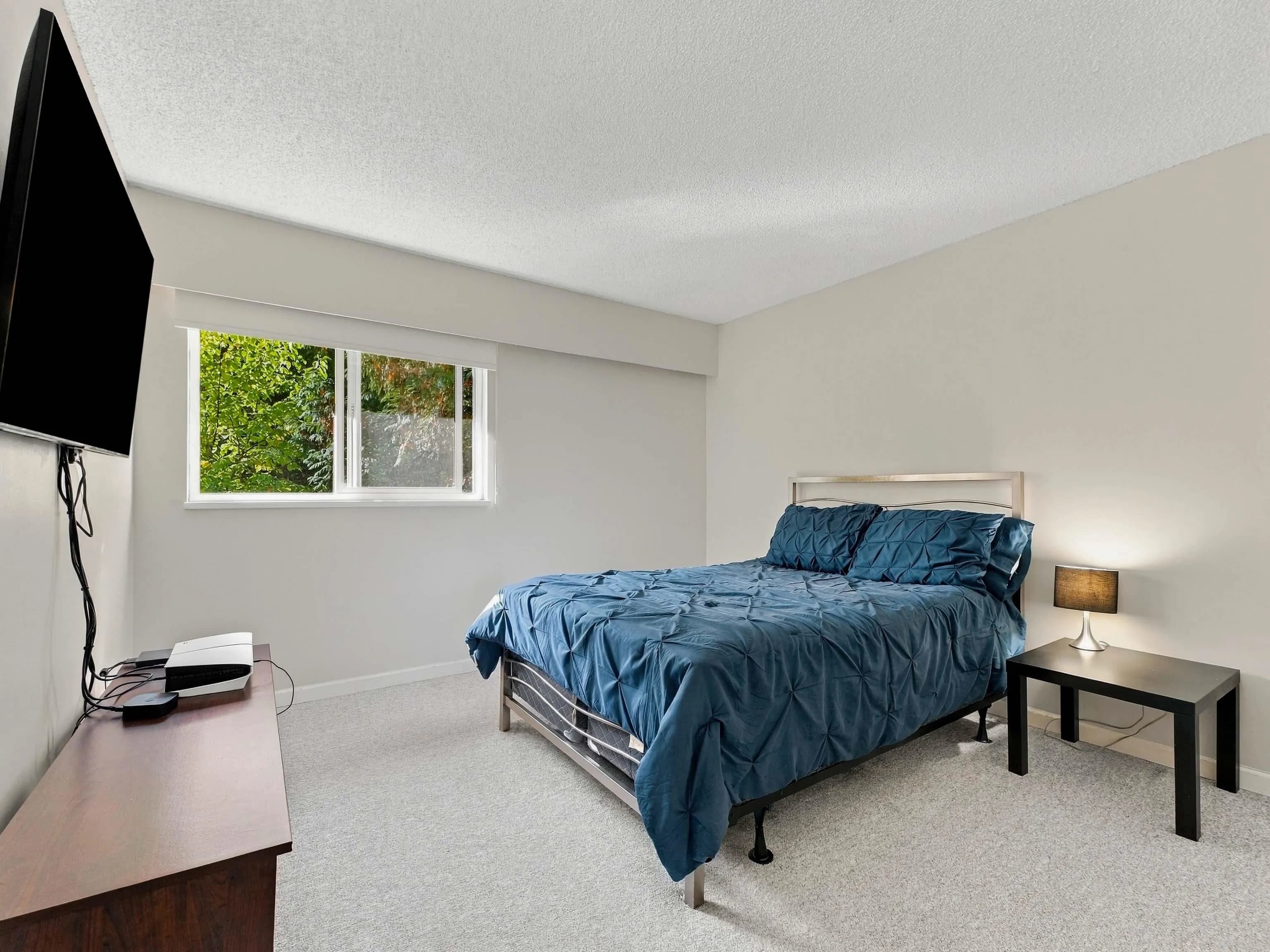 2026 Purcell Way, North Vancouver, BC V7J 3K3 — image 15