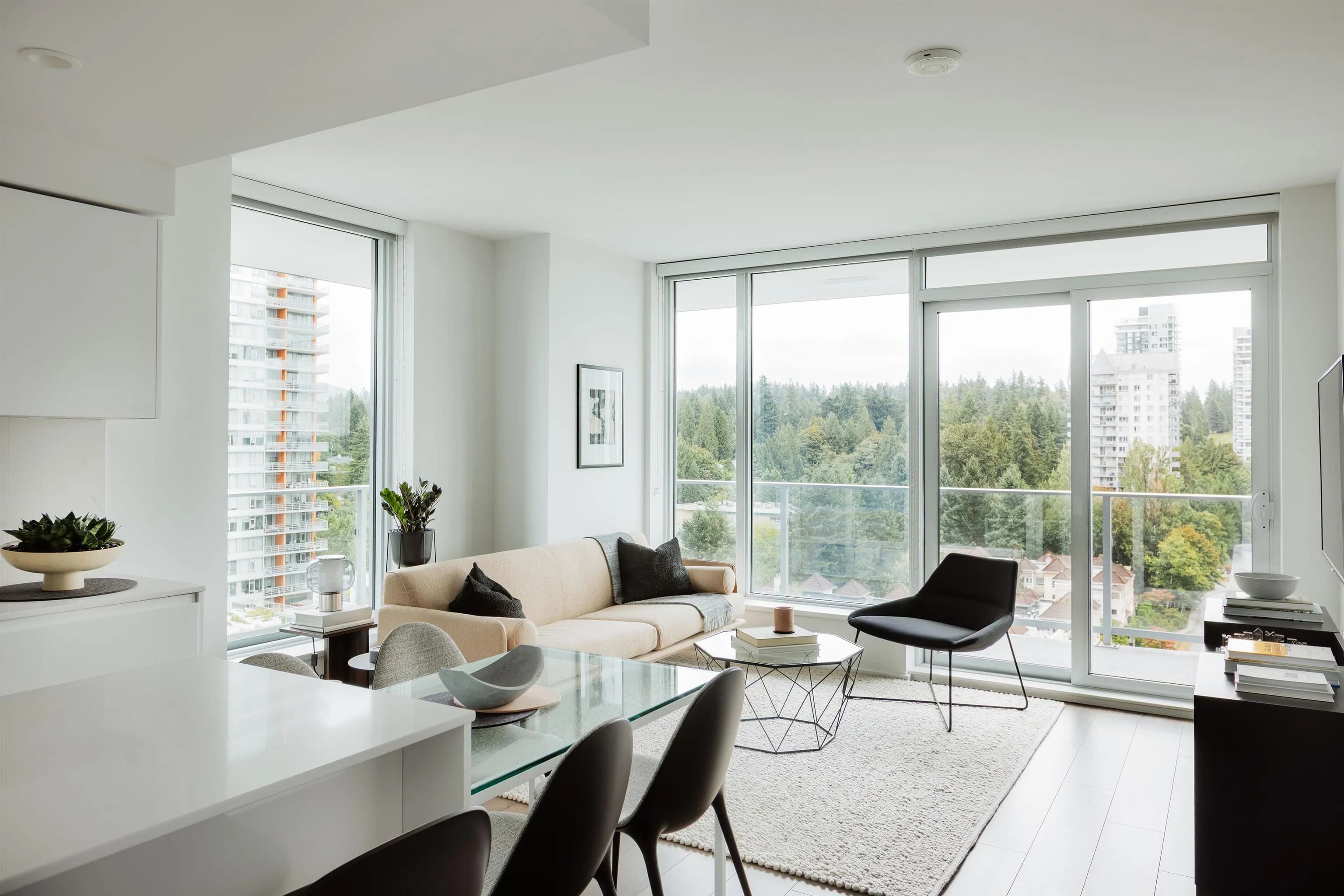 1004 3888 Evergreen Place, Burnaby, BC V3J 0M3 — image 1
