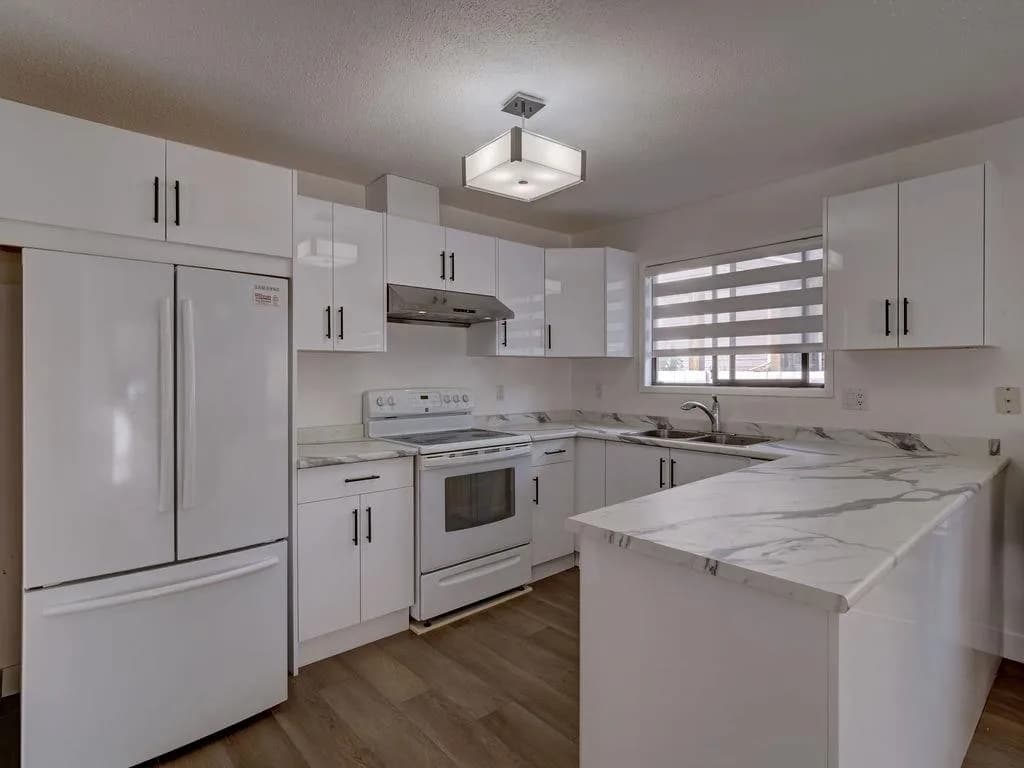 776 Seacot Way, Gibsons, BC V0N 1V9 — image 13