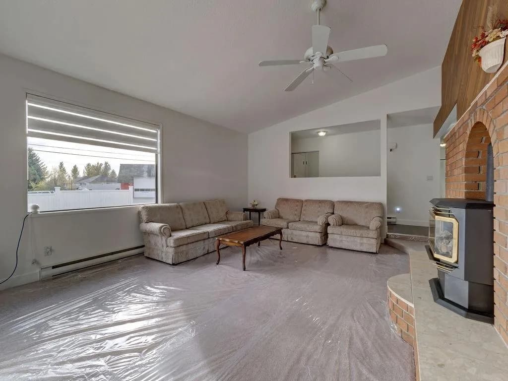 776 Seacot Way, Gibsons, BC V0N 1V9 — image 11
