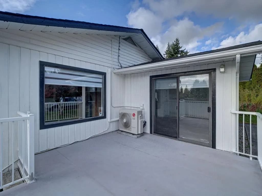 776 Seacot Way, Gibsons, BC V0N 1V9 — image 8