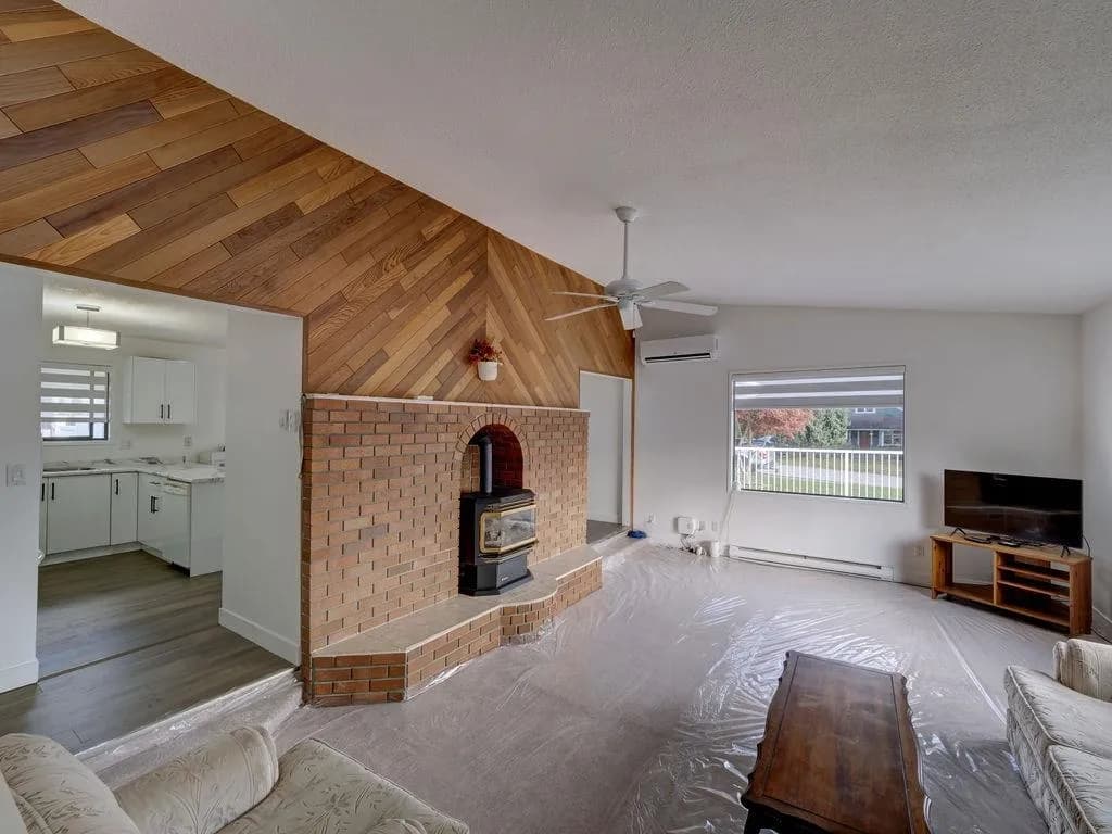 776 Seacot Way, Gibsons, BC V0N 1V9 — image 9