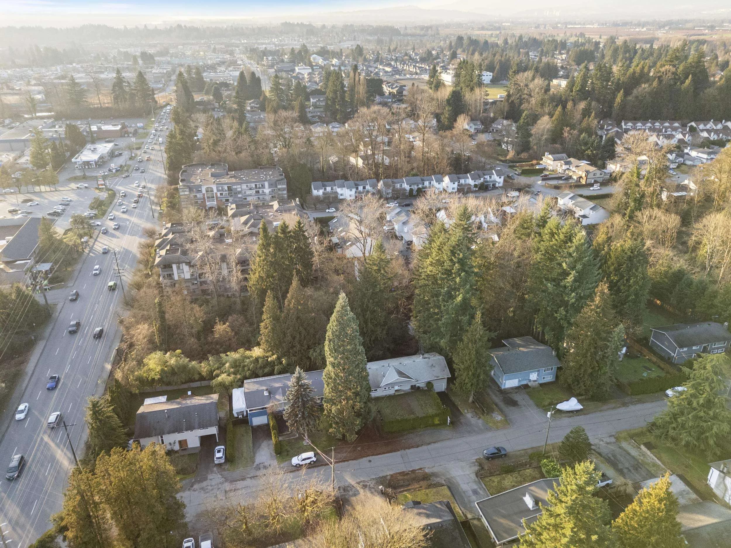 12037 208 Street, Maple Ridge, BC V2X 4W9 — image 20