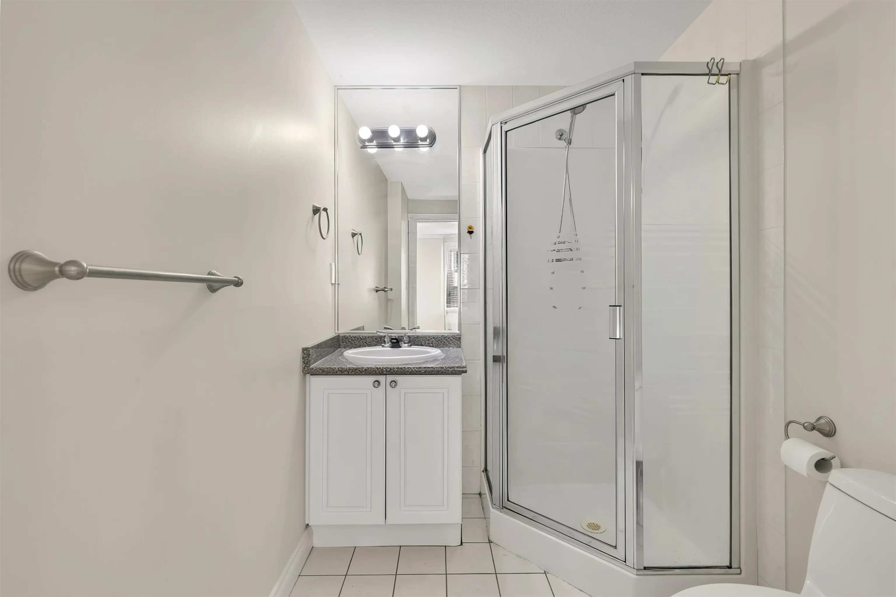 1956 W 42nd Avenue, Vancouver, BC V6M 2B1 — image 21