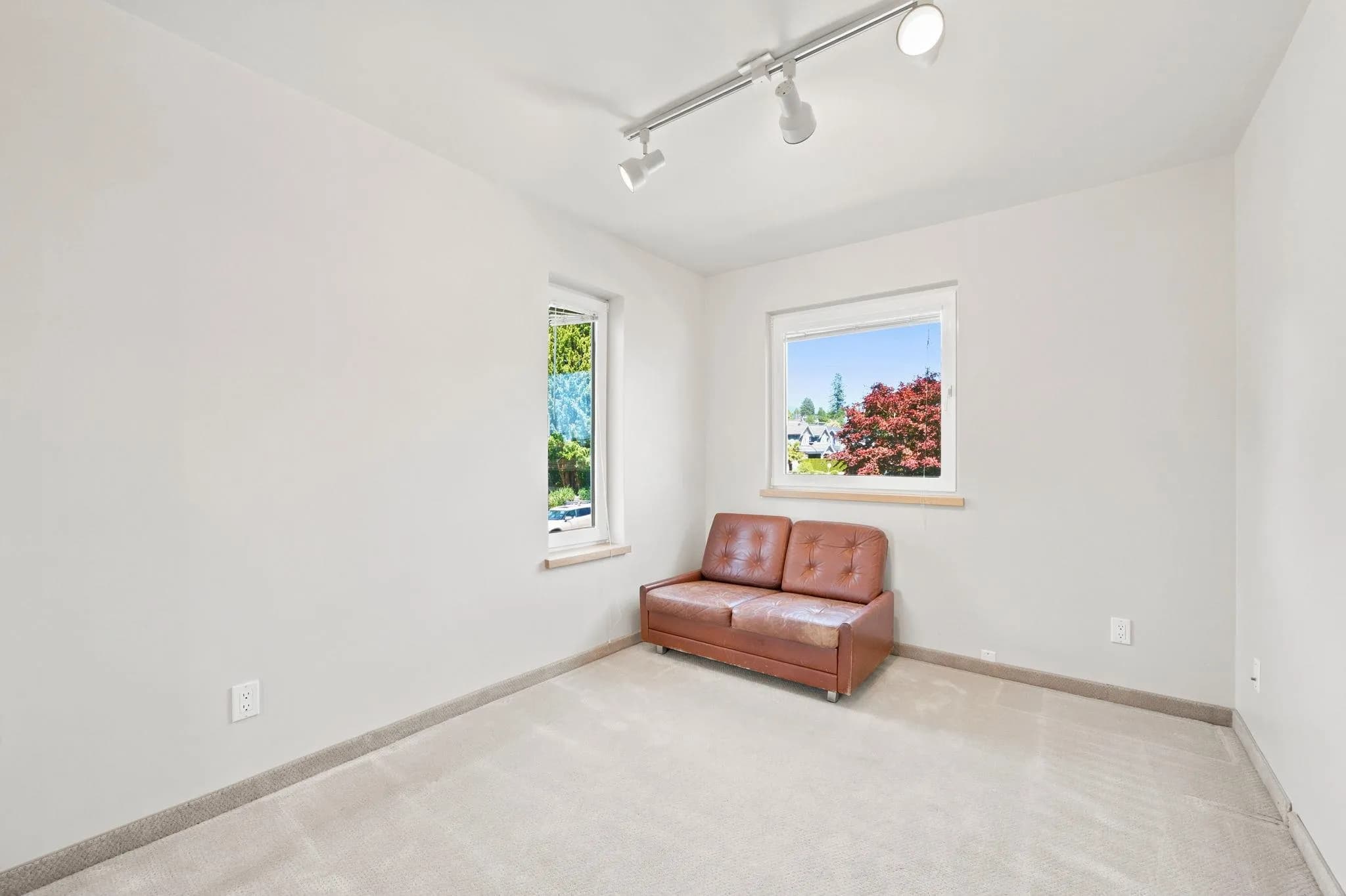 305 E 17th Street, North Vancouver, BC V7L 2W1 — image 22