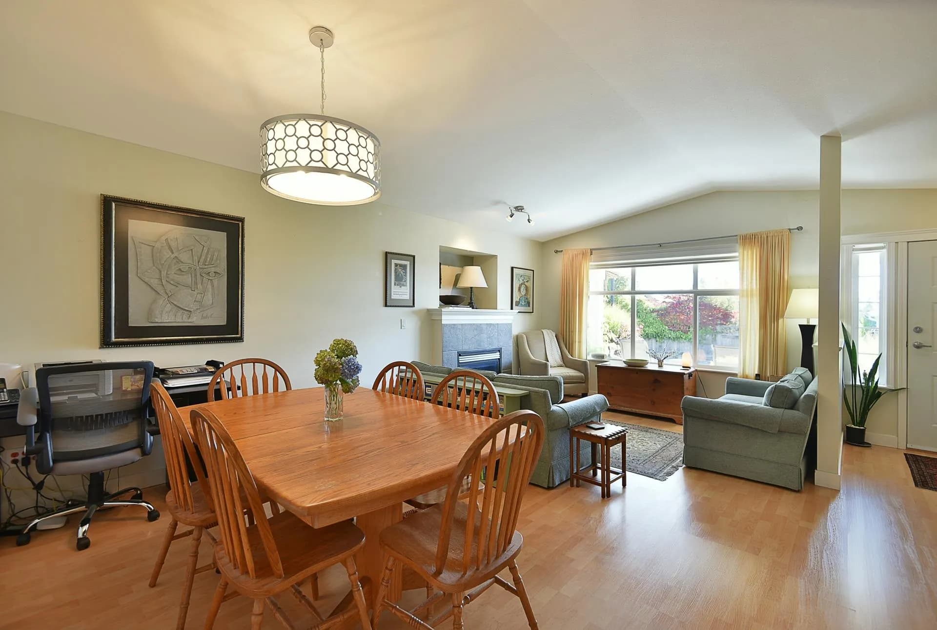 6340 Williams Place, Sechelt, BC V7Z 0M6 — image 1