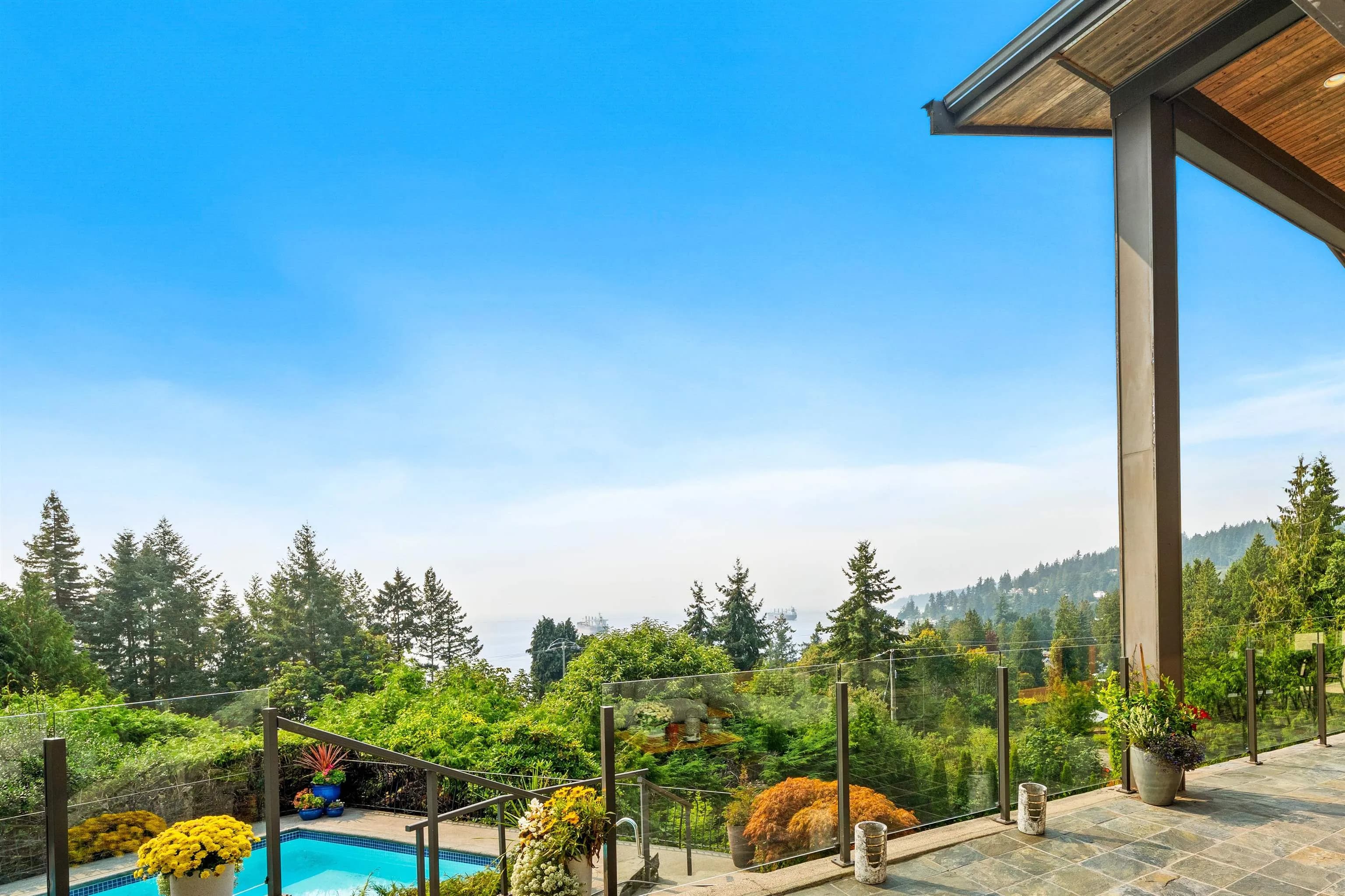 1408 31st Street, West Vancouver, BC V7V 4P5 — image 11