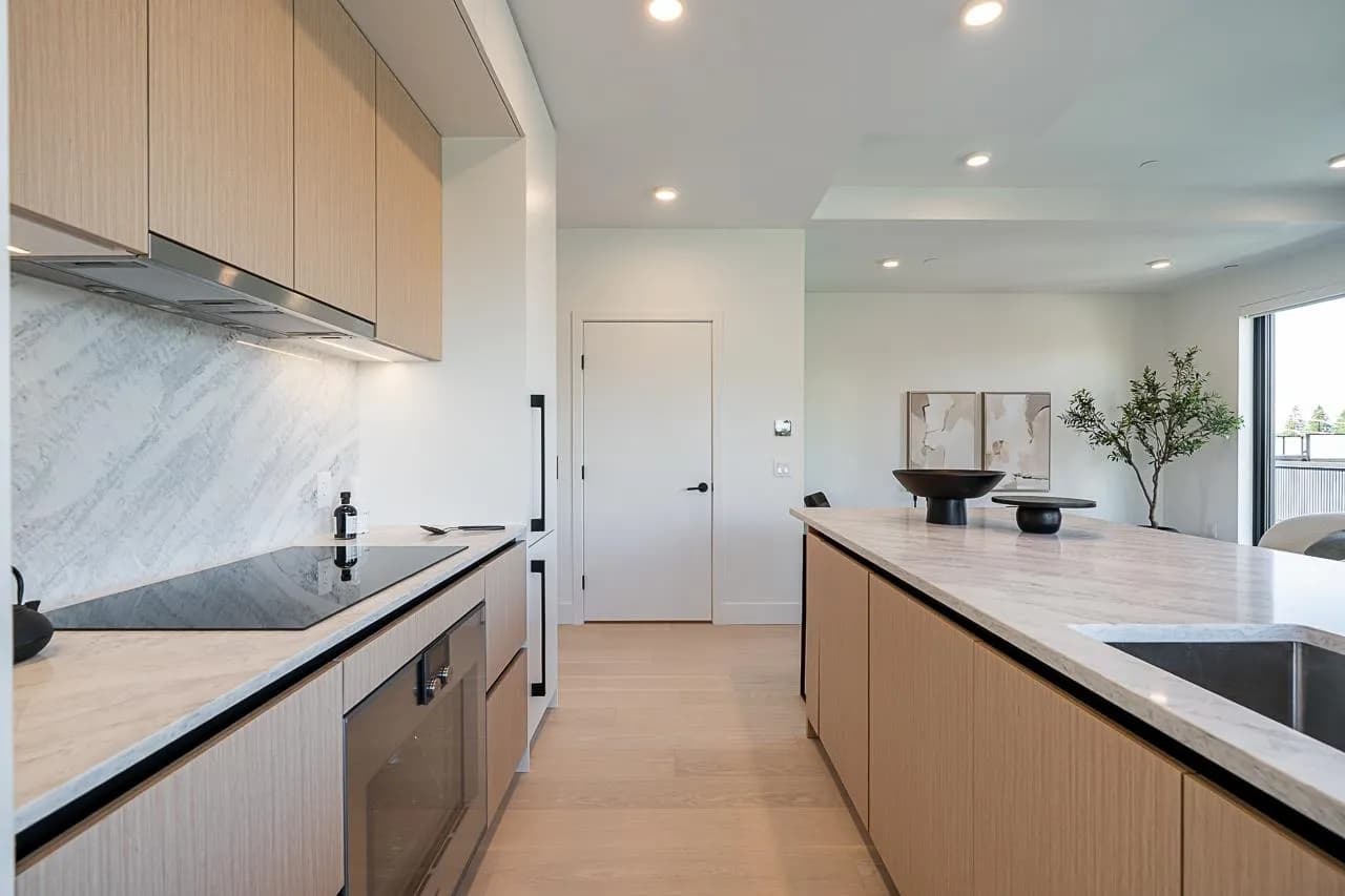 202 539 W 28th Avenue, Vancouver, BC V5Z 2H2 — image 8