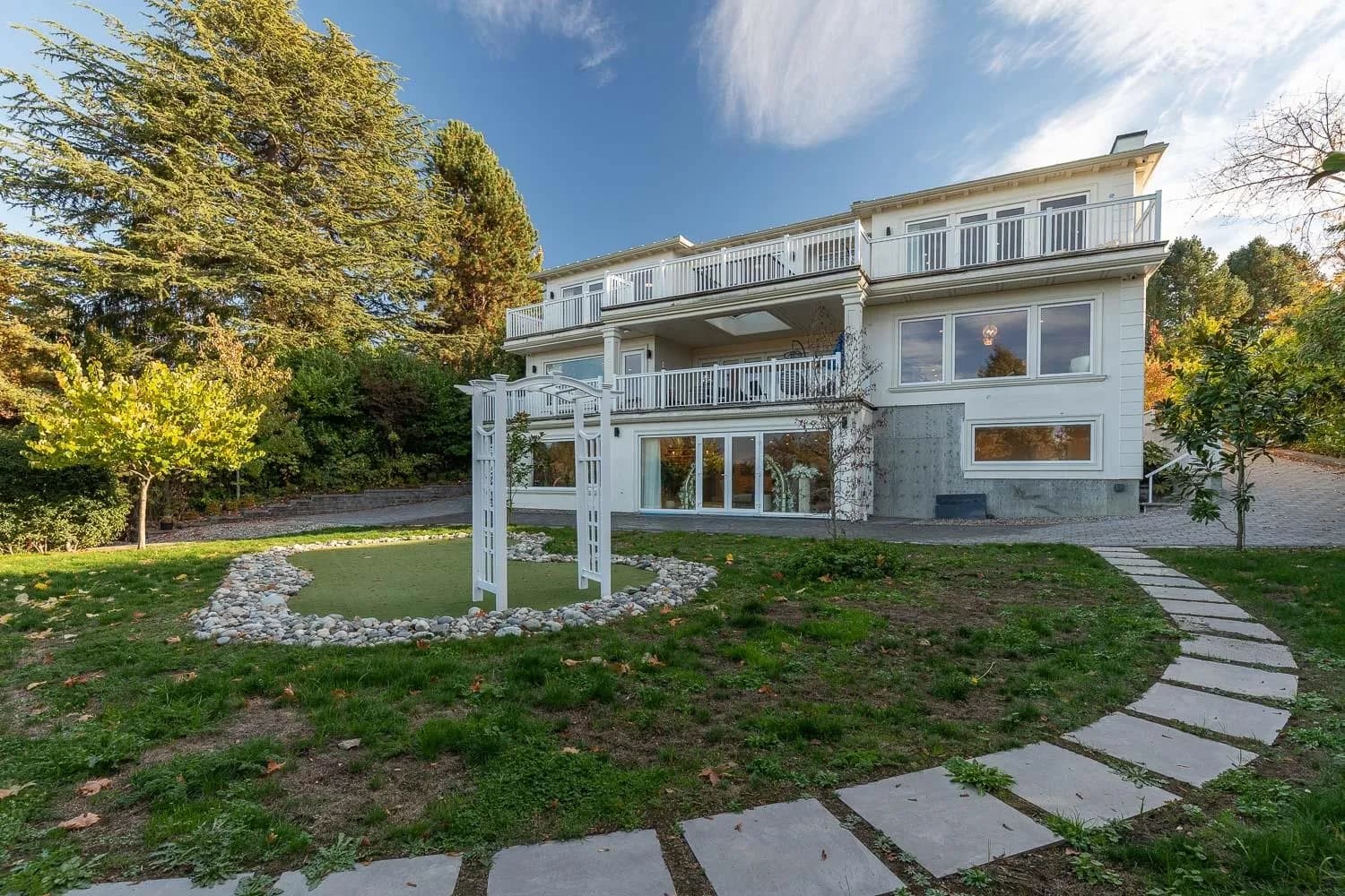 5747 Newton Wynd, Vancouver, BC V6T 1H6 — image 38