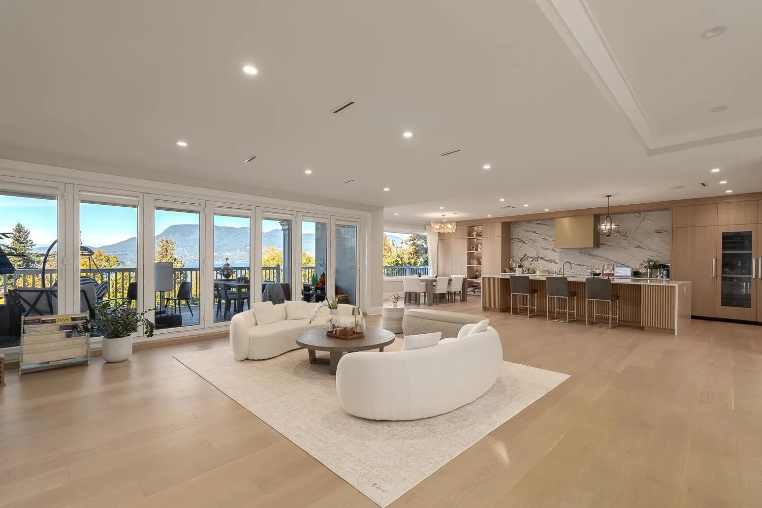 5747 Newton Wynd, Vancouver, BC V6T 1H6 — image 3