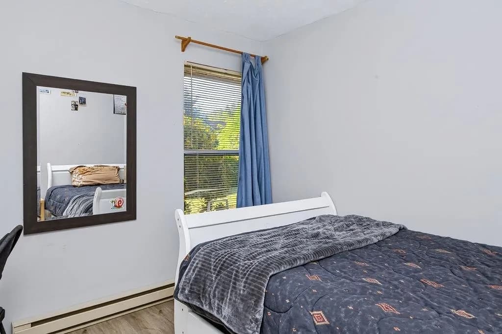 1560 Larchberry Way, Gibsons, BC V0N 1V5 — image 14