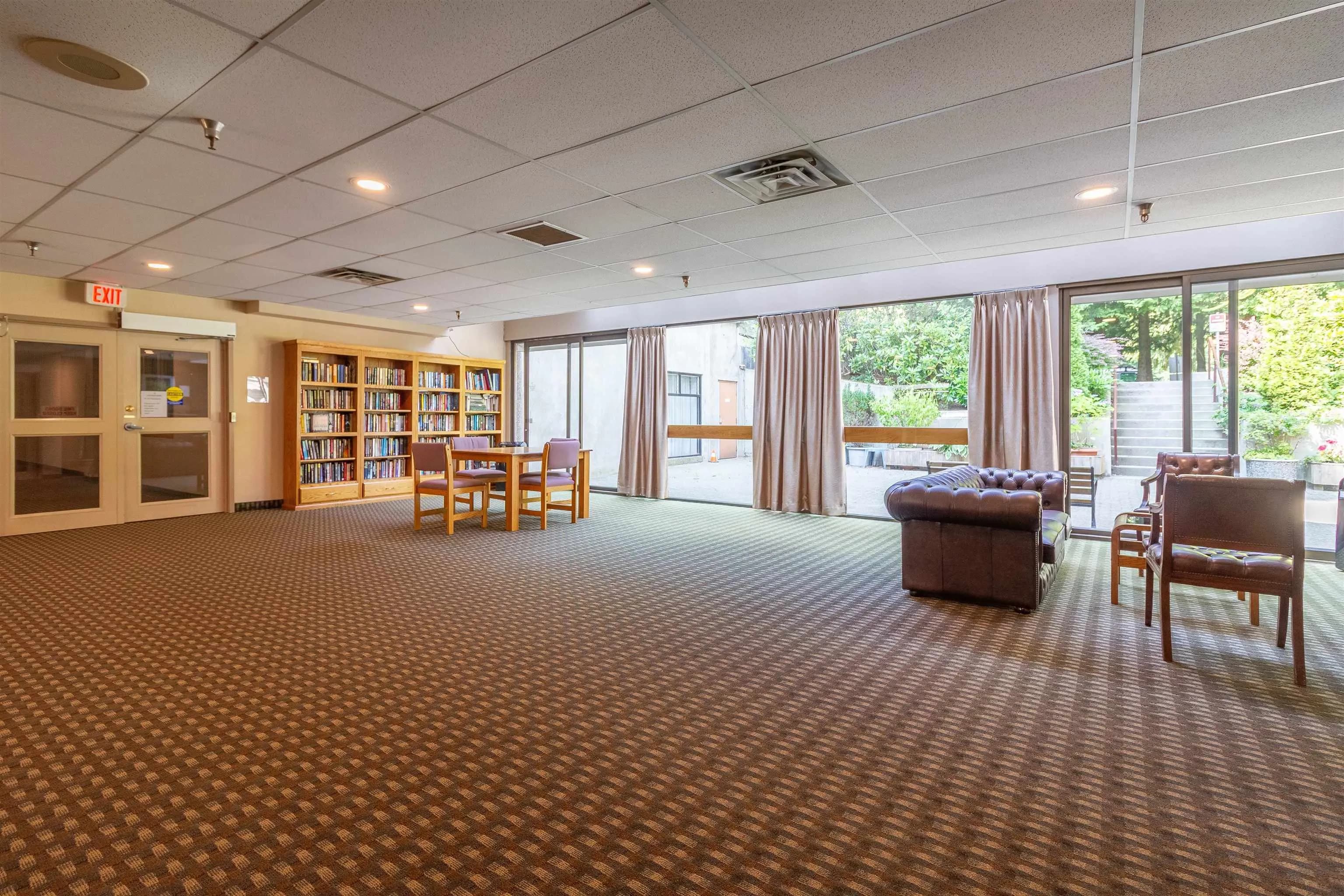 402 4134 Maywood Street, Burnaby, BC V5H 4C9 — image 34