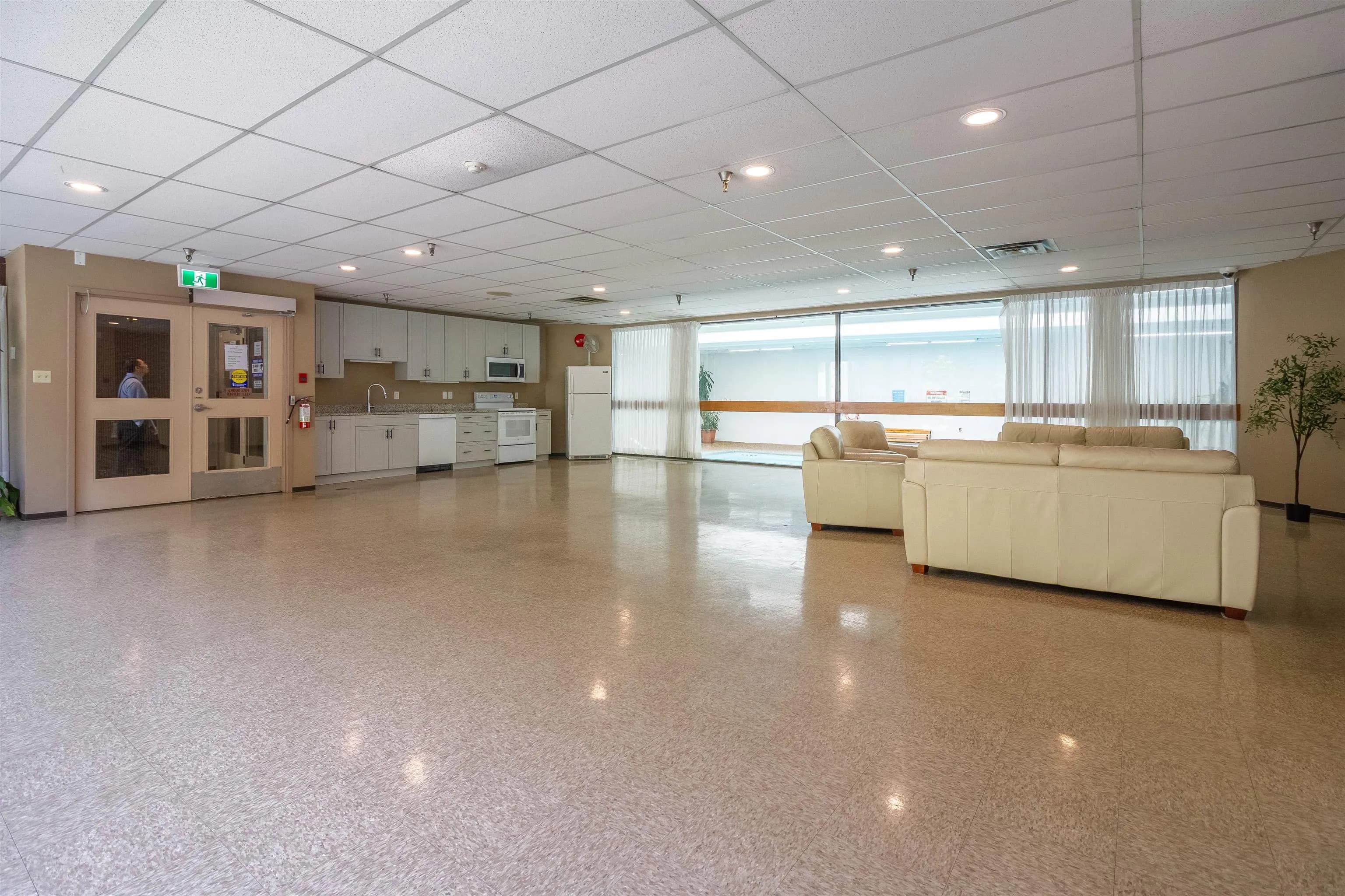 402 4134 Maywood Street, Burnaby, BC V5H 4C9 — image 33