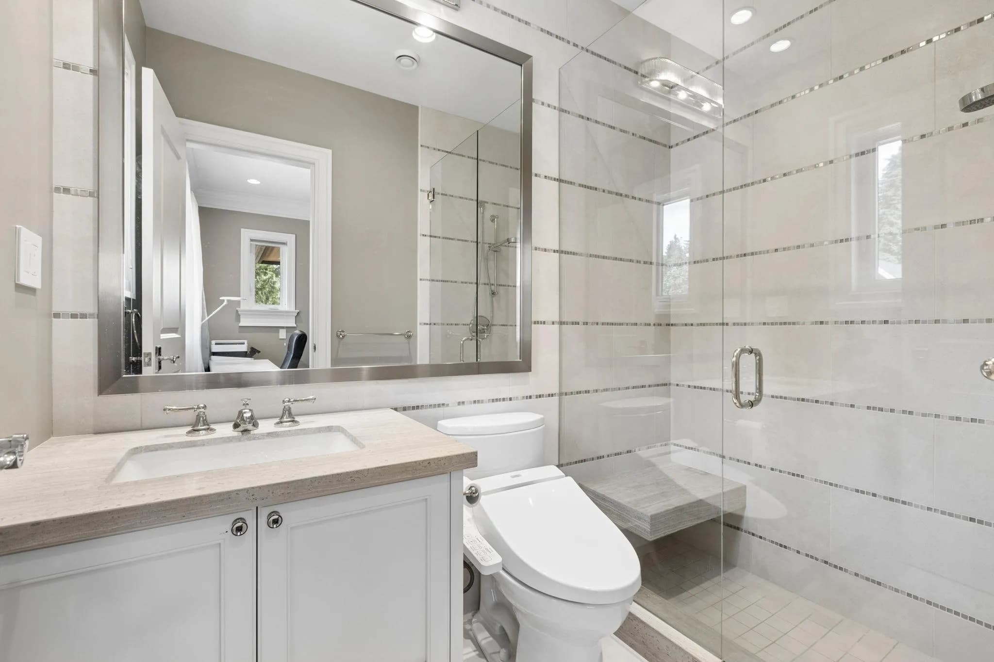1250 Sinclair Street, West Vancouver, BC V7V 3W2 — image 32