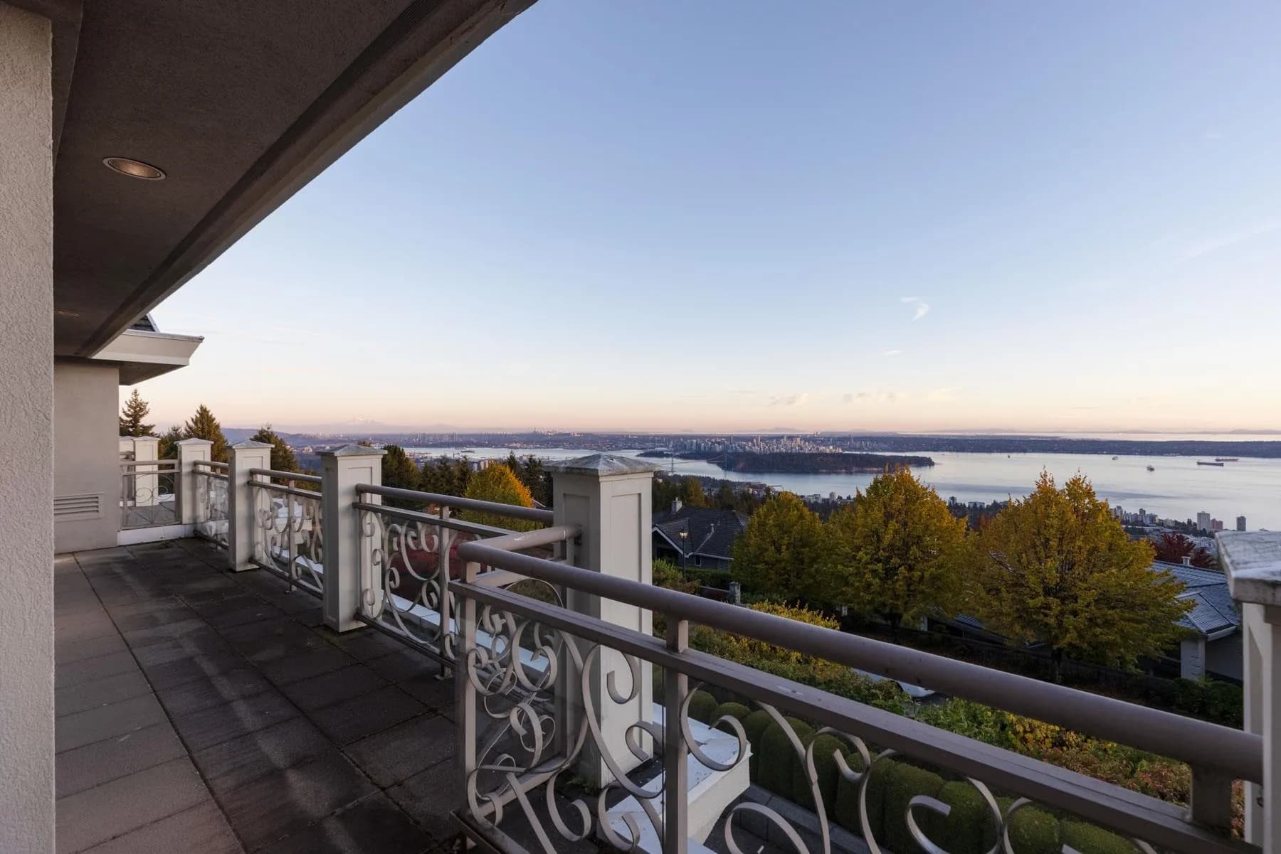1579 Errigal Place, West Vancouver, BC V7S 3H1 — image 31