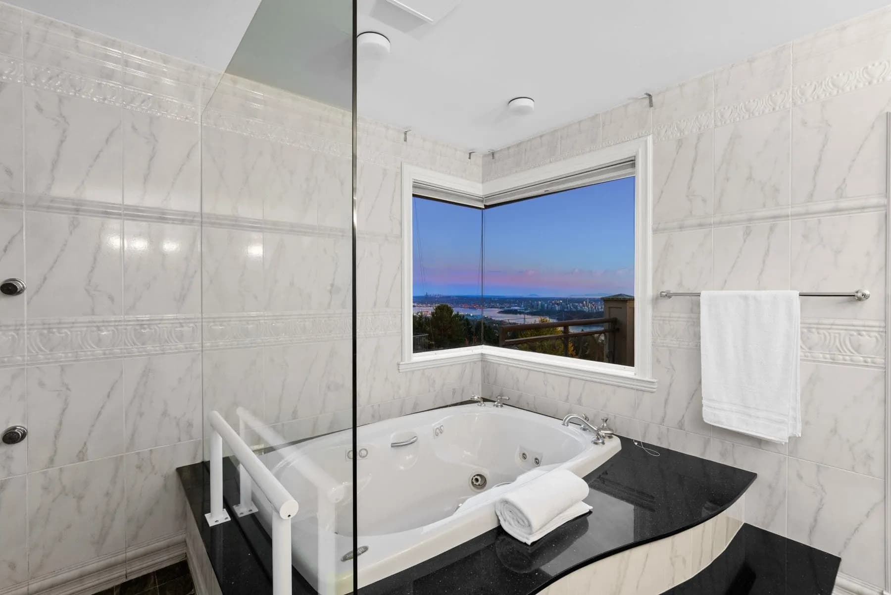 1579 Errigal Place, West Vancouver, BC V7S 3H1 — image 20