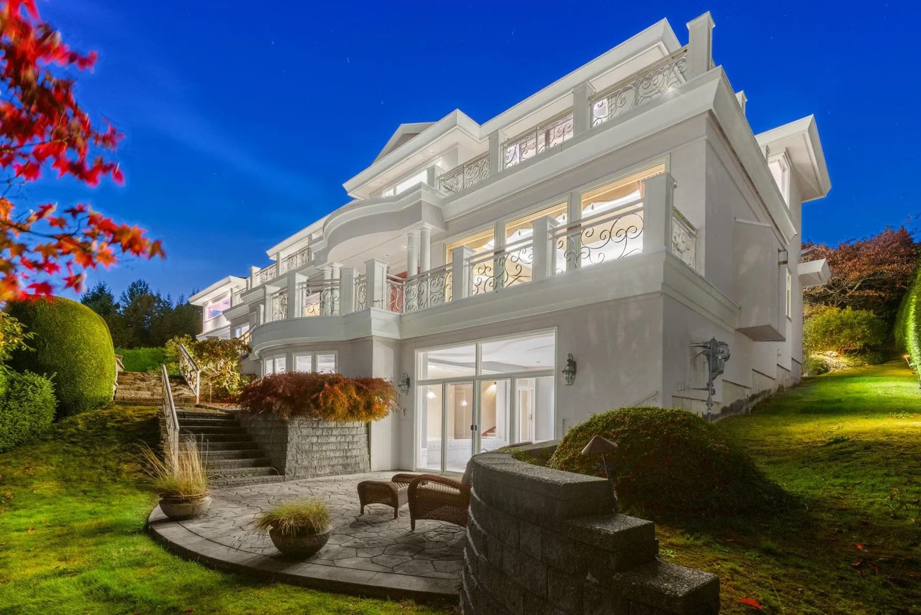 1579 Errigal Place, West Vancouver, BC V7S 3H1 — image 2