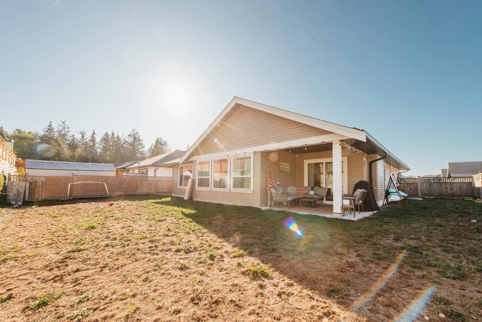 1040 Celia Crescent, Gibsons, BC V0N 1V7 — image 18
