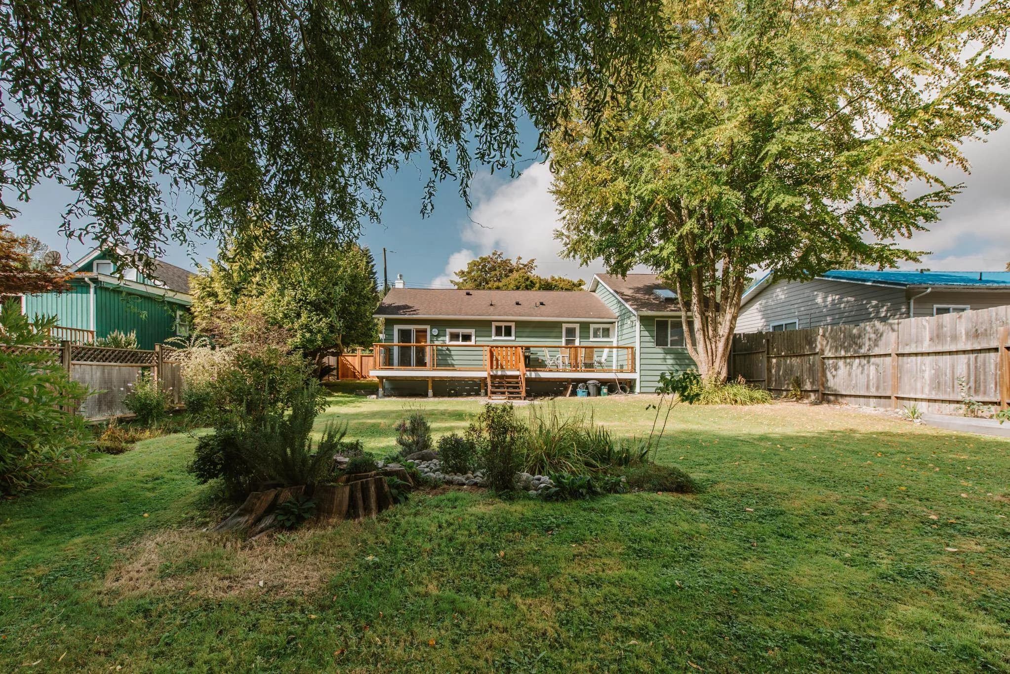 320 Cochrane Road, Gibsons, BC V0N 1V8 — image 31