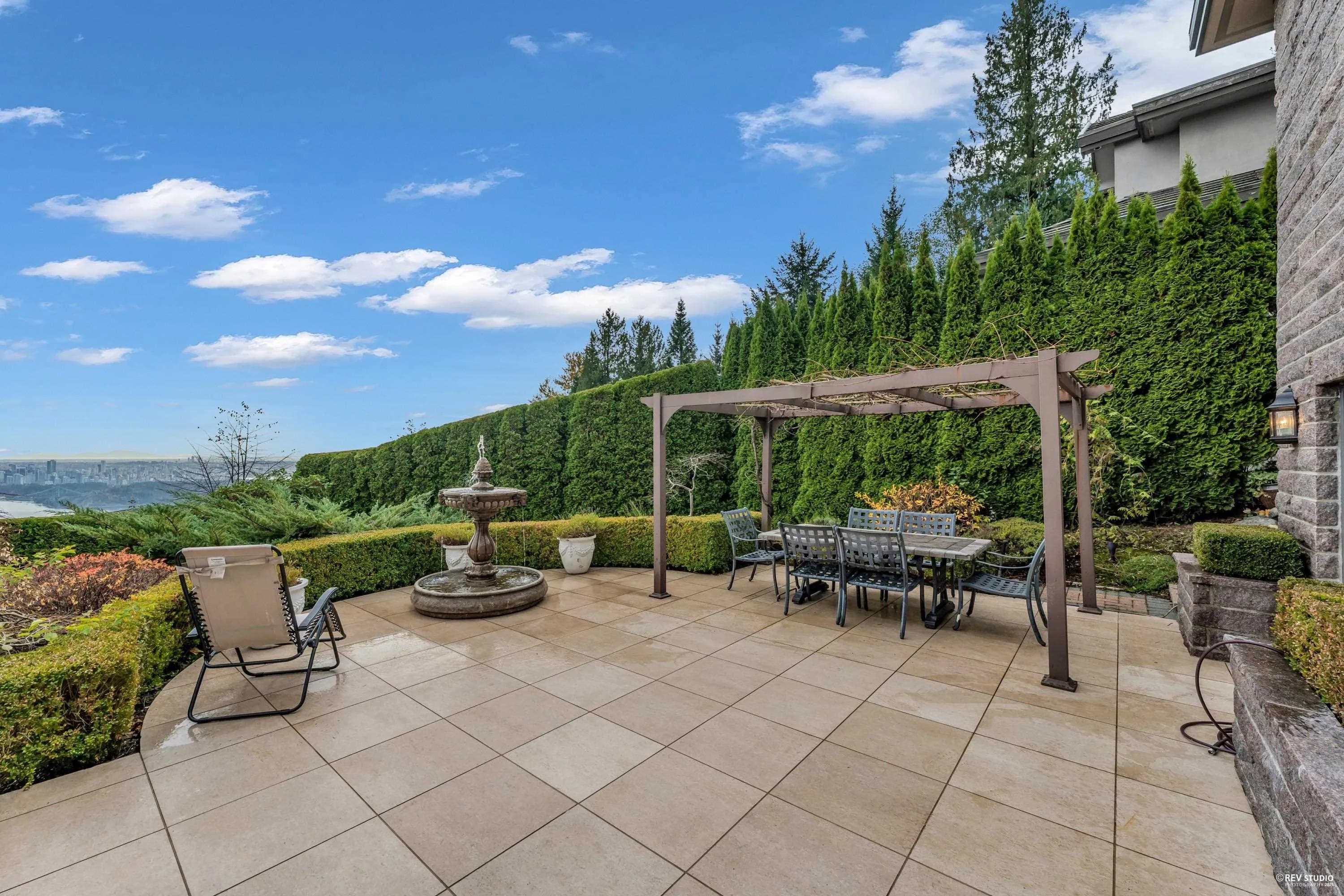 1525 Errigal Place, West Vancouver, BC V7S 3H1 — image 36