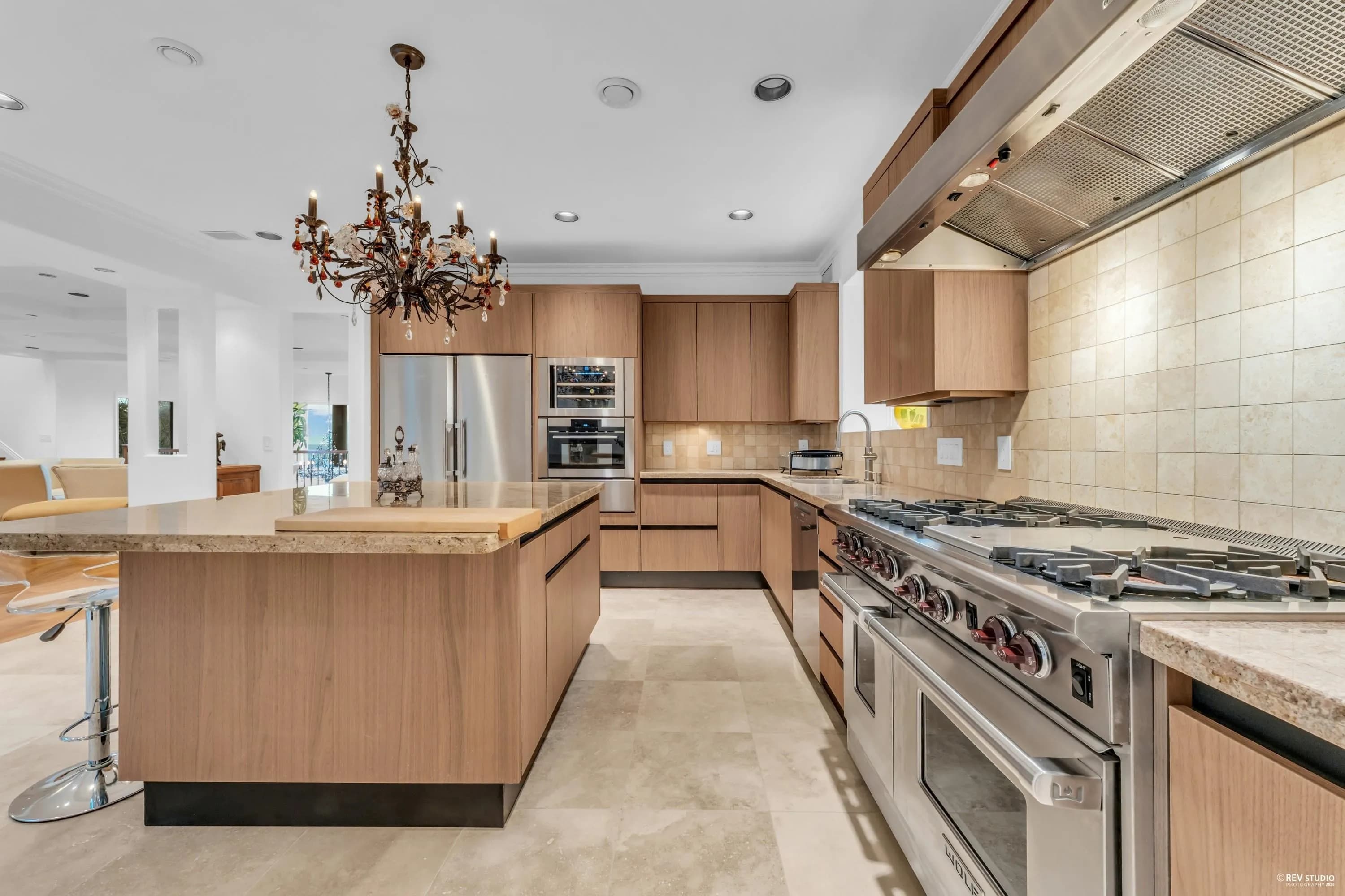 1525 Errigal Place, West Vancouver, BC V7S 3H1 — image 16