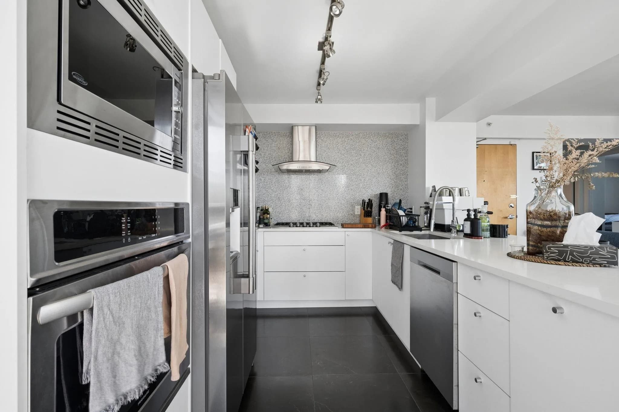 2601 1238 Richards Street, Vancouver, BC V6B 6M6 — image 10