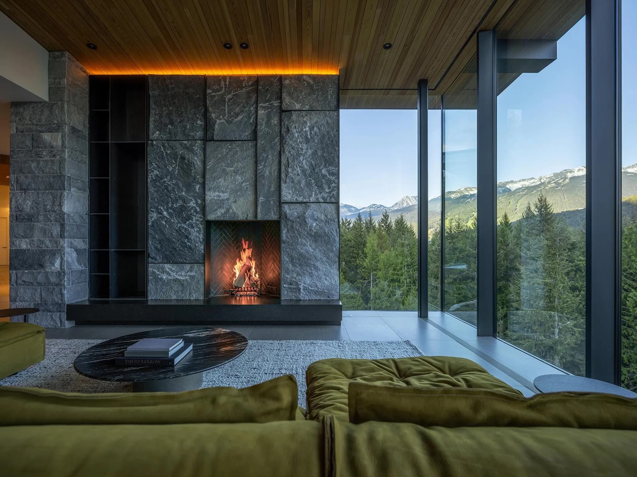 5412 Stonebridge Drive, Whistler, BC V8E 0V9 — image 6