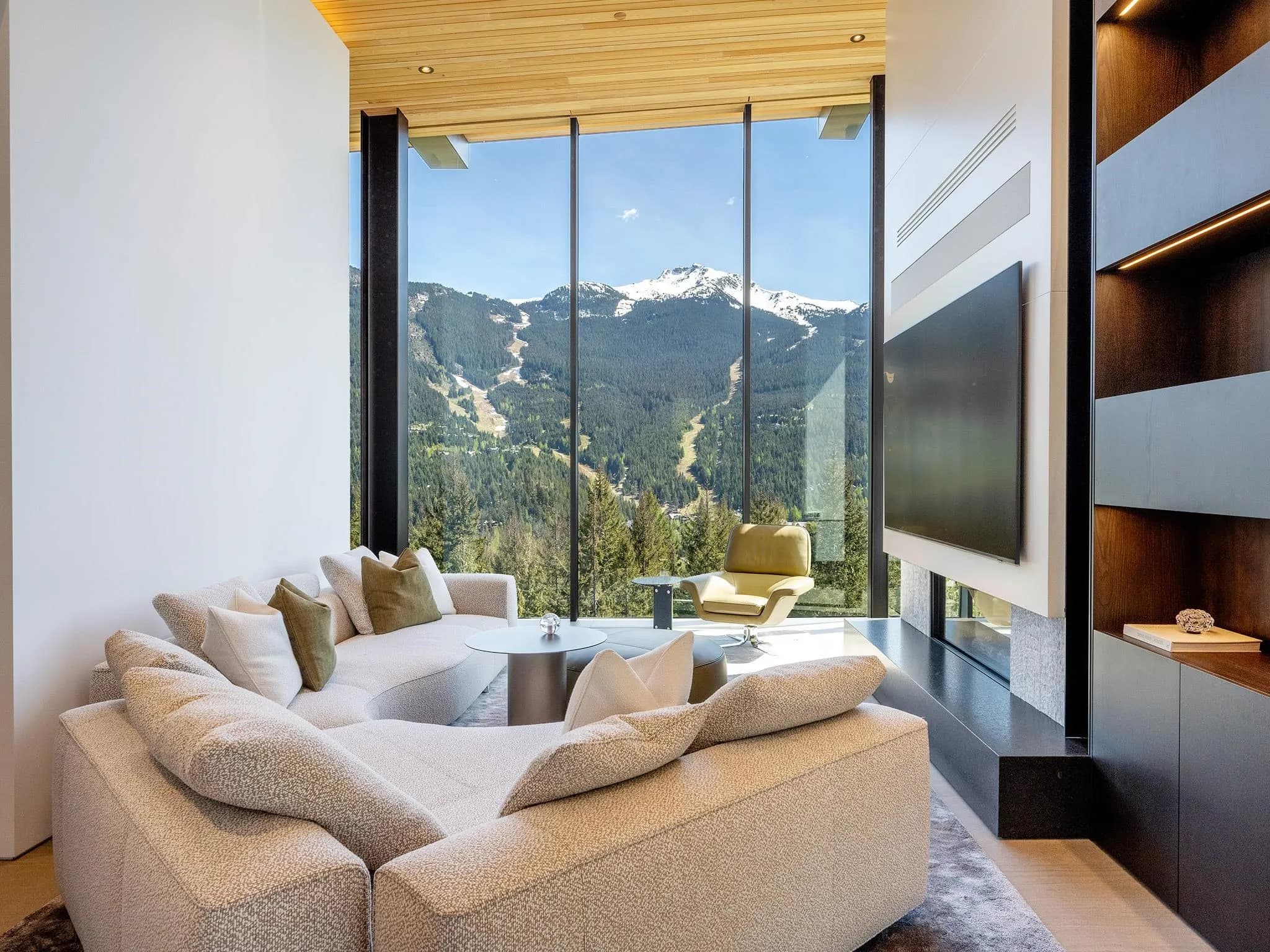 5412 Stonebridge Drive, Whistler, BC V8E 0V9 — image 13