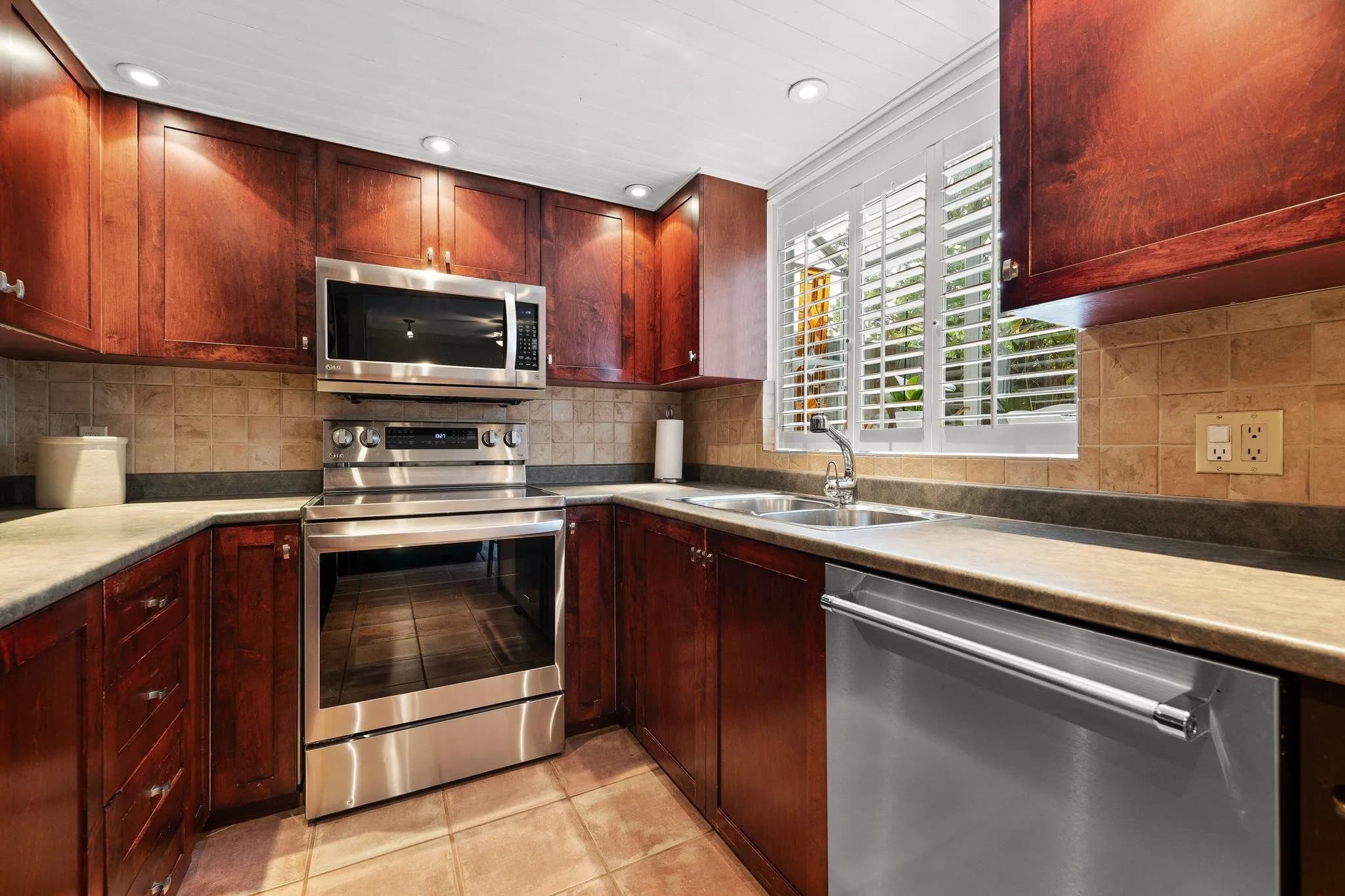 2894 Mount Seymour Parkway, North Vancouver, BC V7H 1E9 — image 10