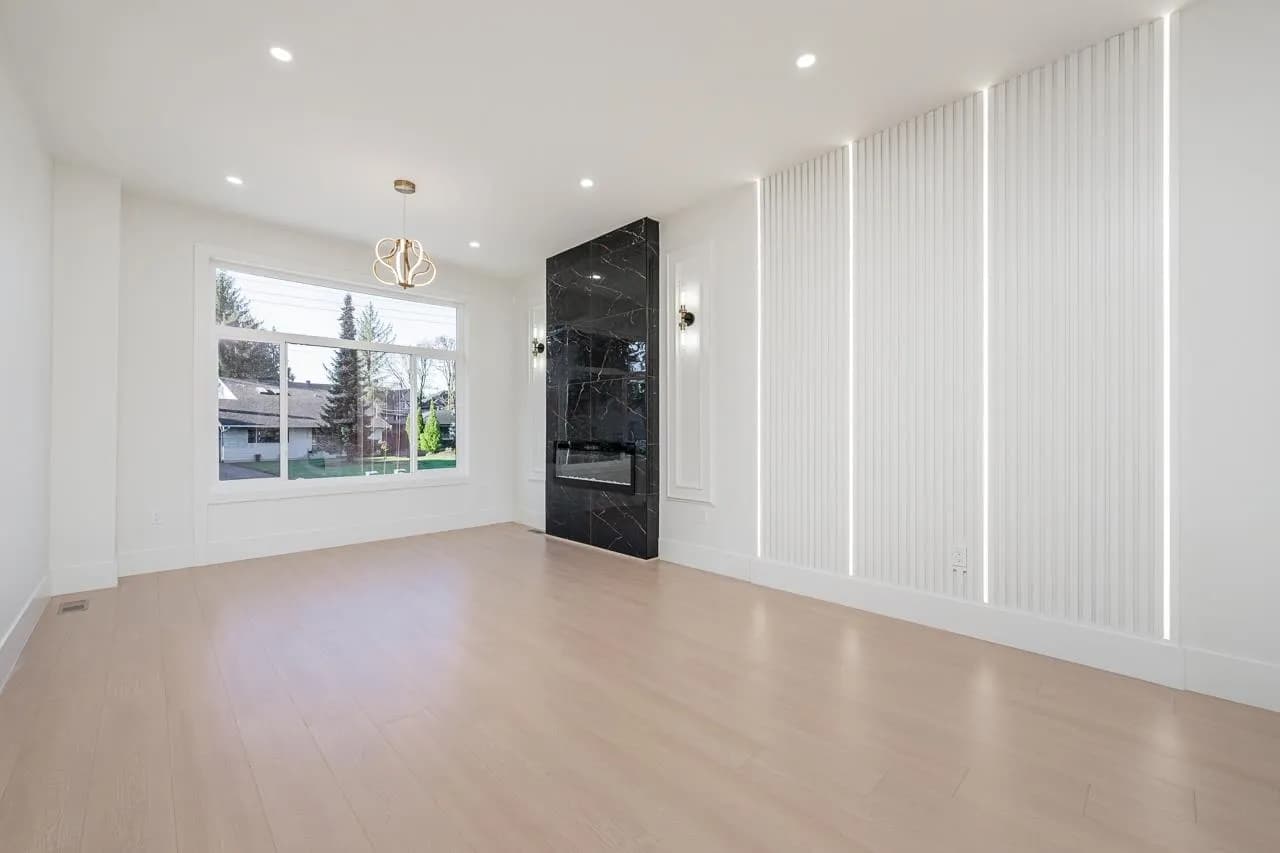 101 14259 Park Drive, Surrey, BC V3R 5P1 — image 2