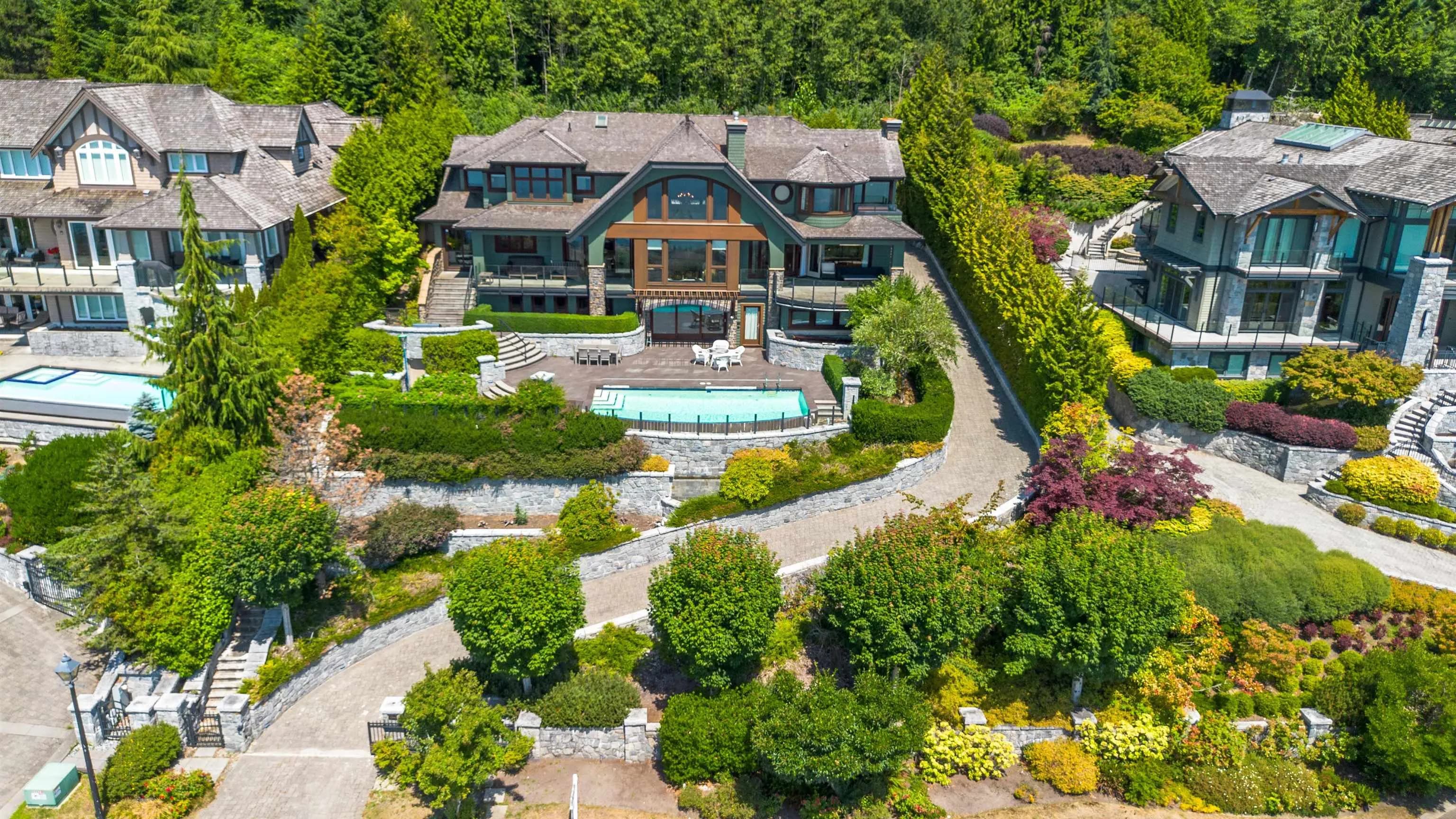 2766 Willoughby Road, West Vancouver, BC V7S 3J2 — image 1