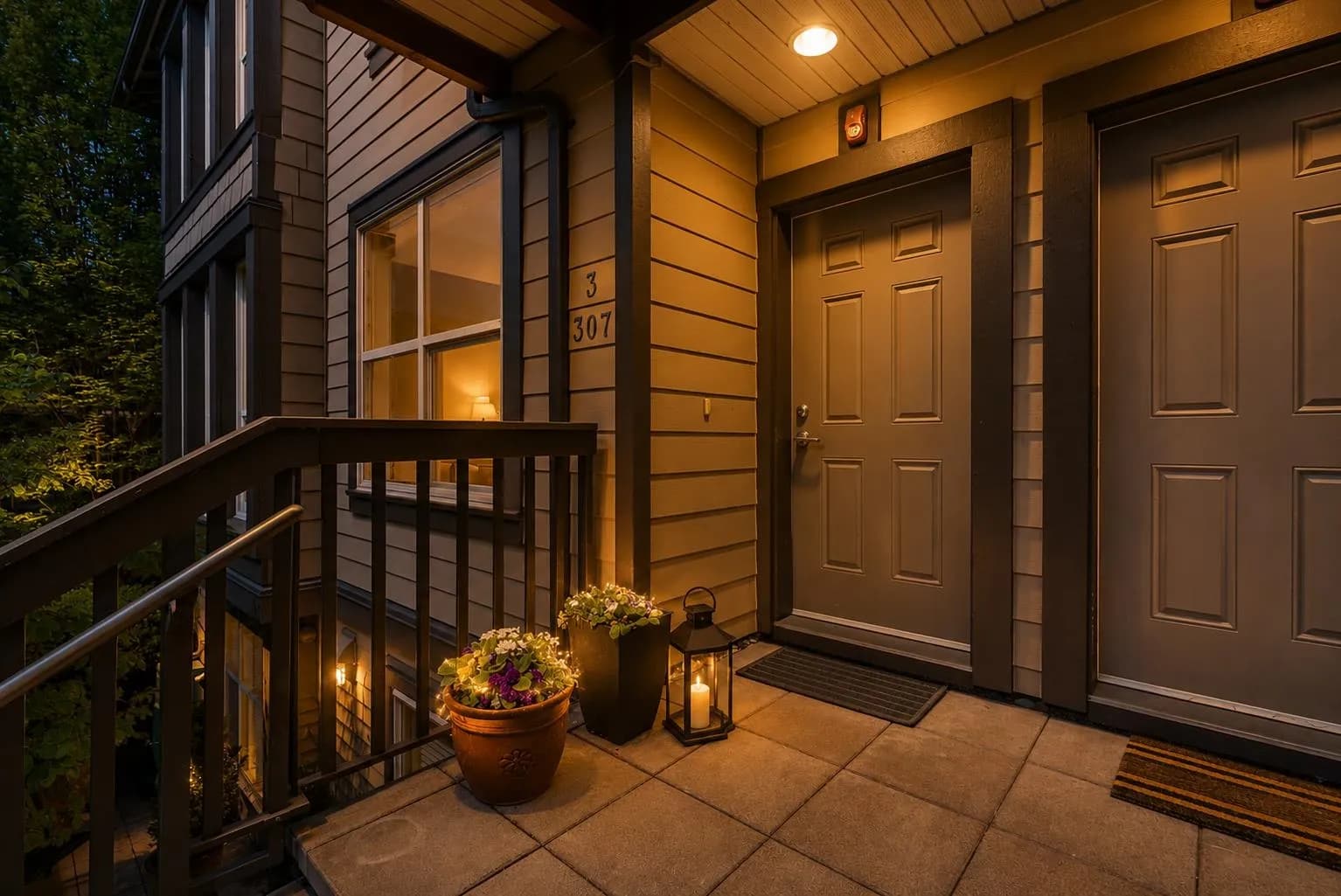 3 307 E 15th Street, North Vancouver, BC V7L 2R6 — image 2