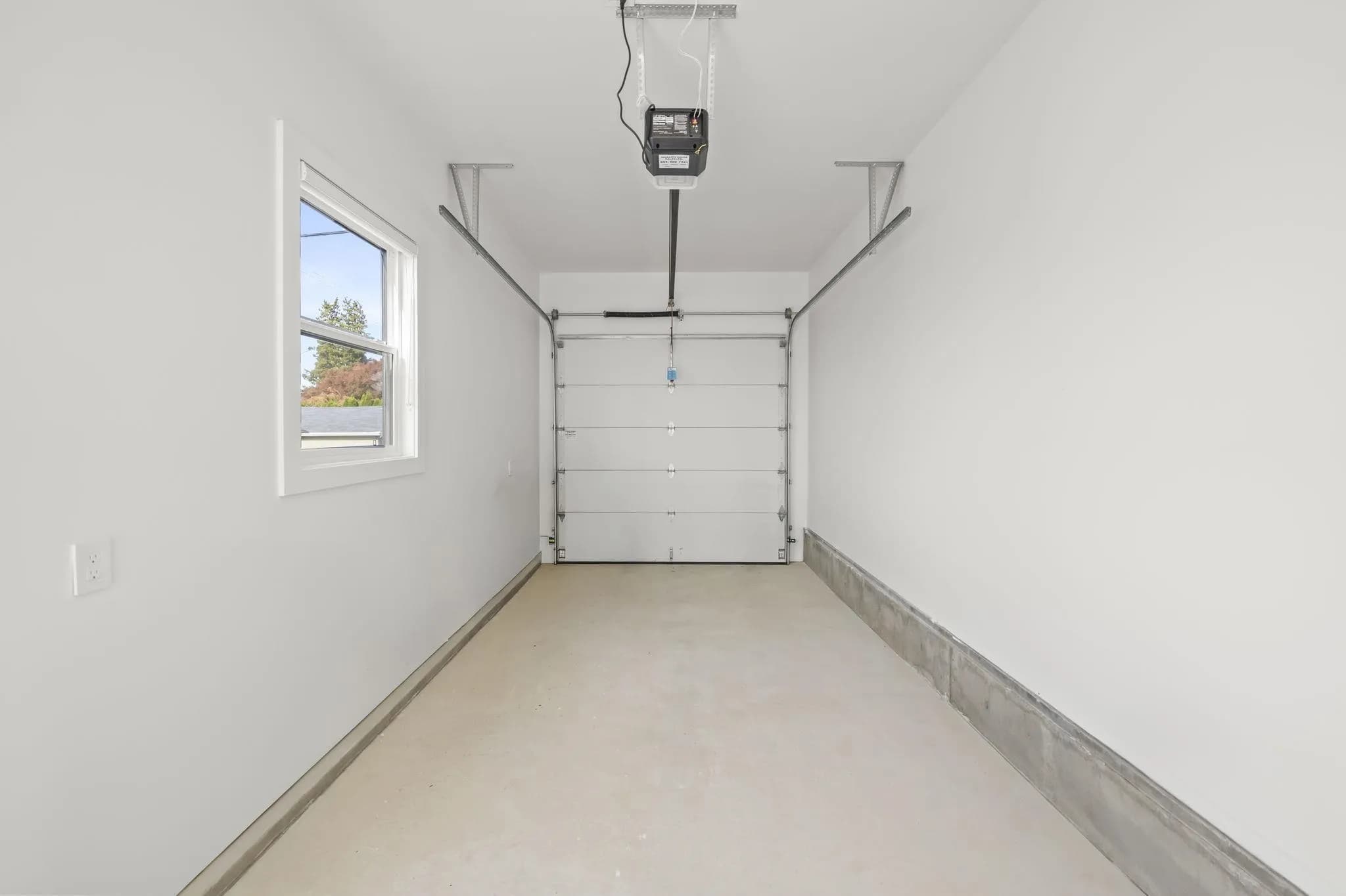 1 3623 Triumph Street, Vancouver, BC V5K 1V4 — image 36