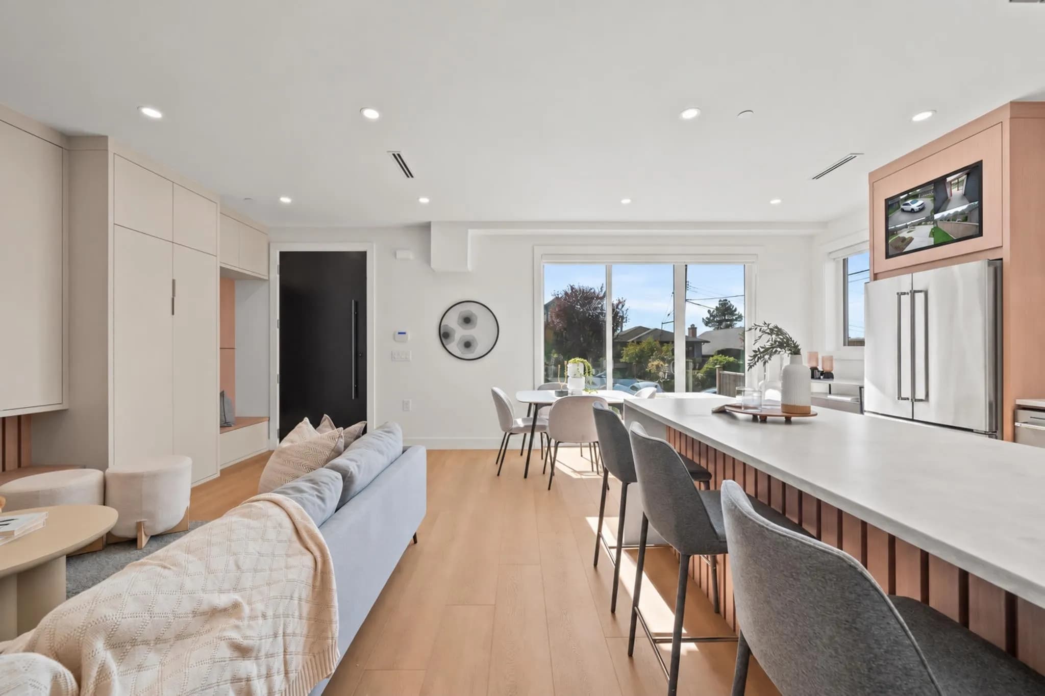 1 3623 Triumph Street, Vancouver, BC V5K 1V4 — image 13